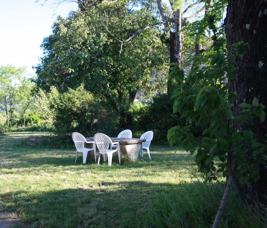 Готель Domaine Mas Pigne Sauve Екстер'єр фото